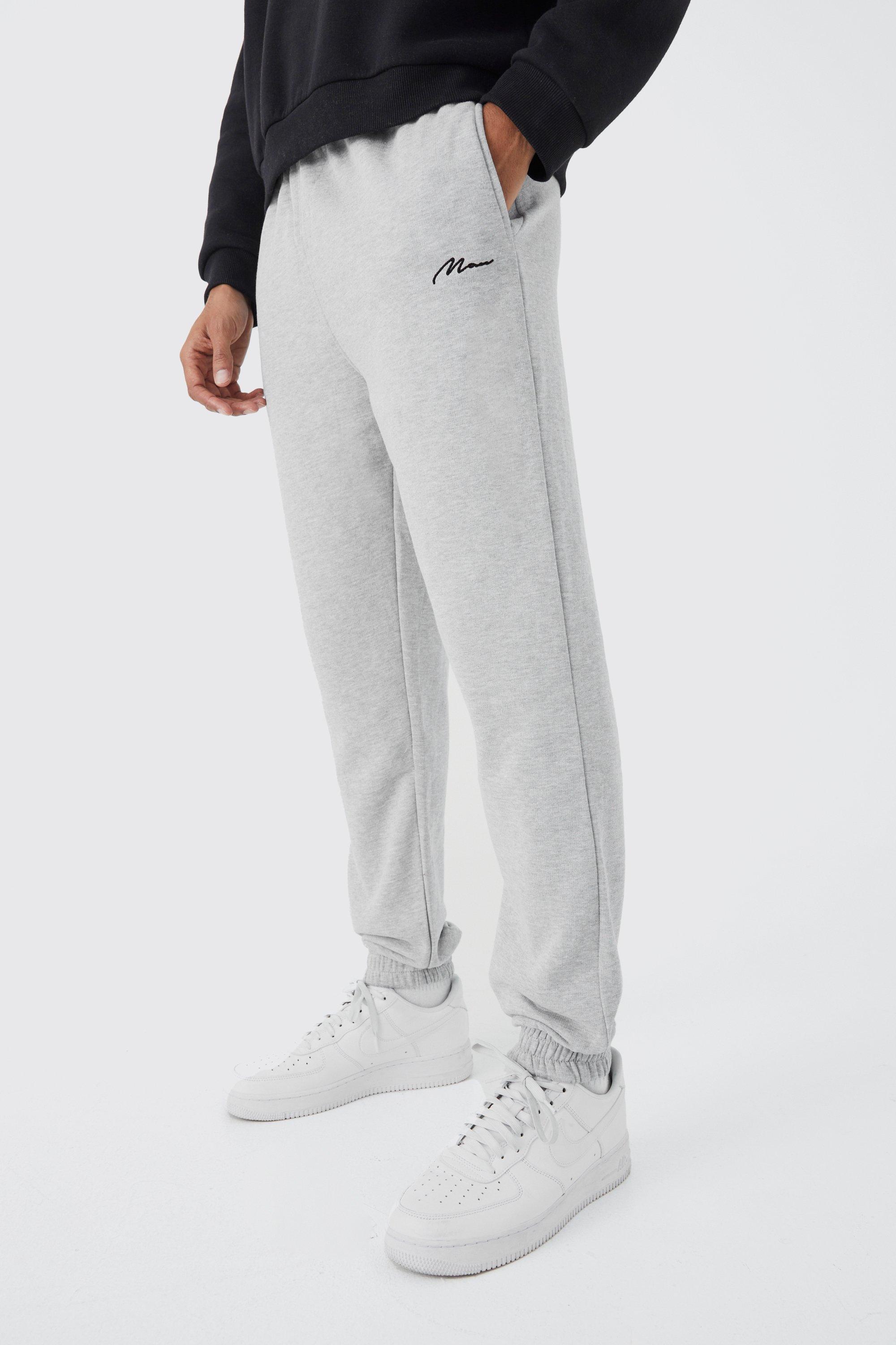 Man Signature Regular Fit Joggers boohooMAN UK